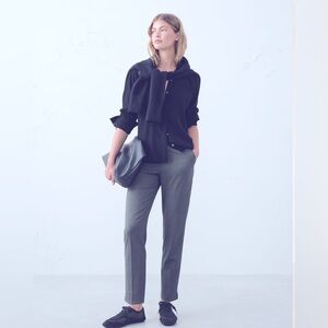 NWOT Banana Republic Hayden Tapered Pant Heather Gray Size 12